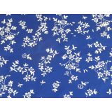 Jemné kytičky biele na modrej