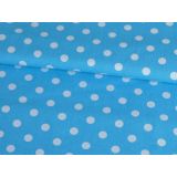 Biela guľka na tyrkysovej